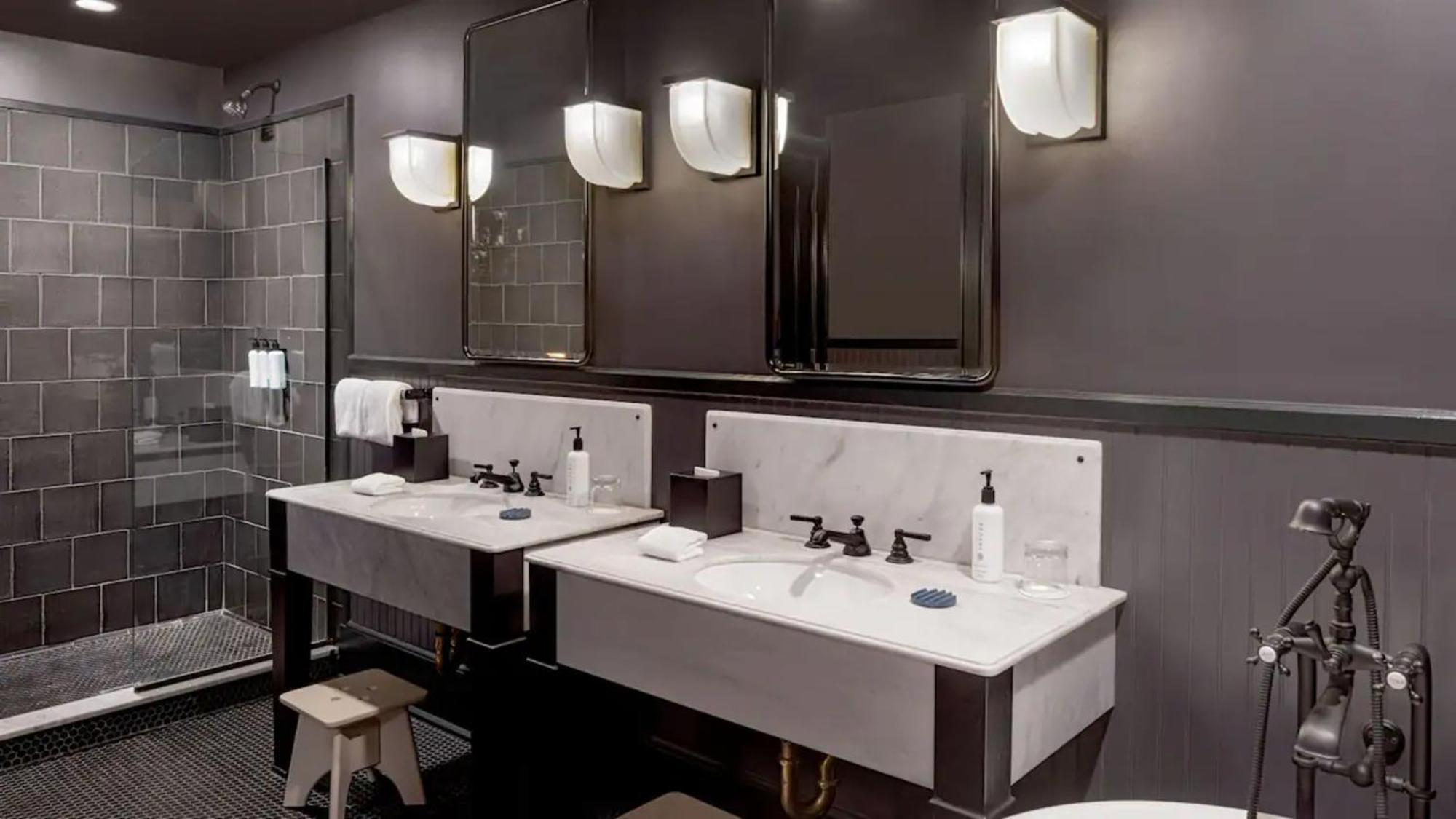Hotel The Barnett, Part Of Jdv By Hyatt New Orleans Esterno foto